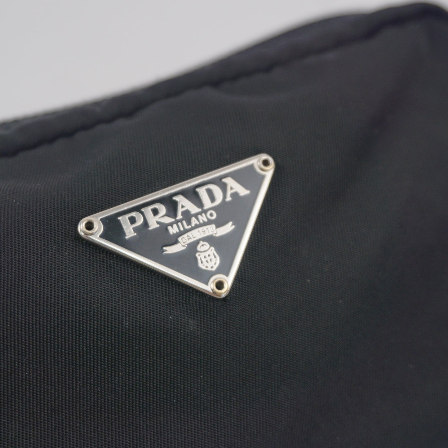 プラダ 三角ロゴ テスート ナイロン 化粧 コスメティック ミニ ポーチ ブラック PRADA B26G171