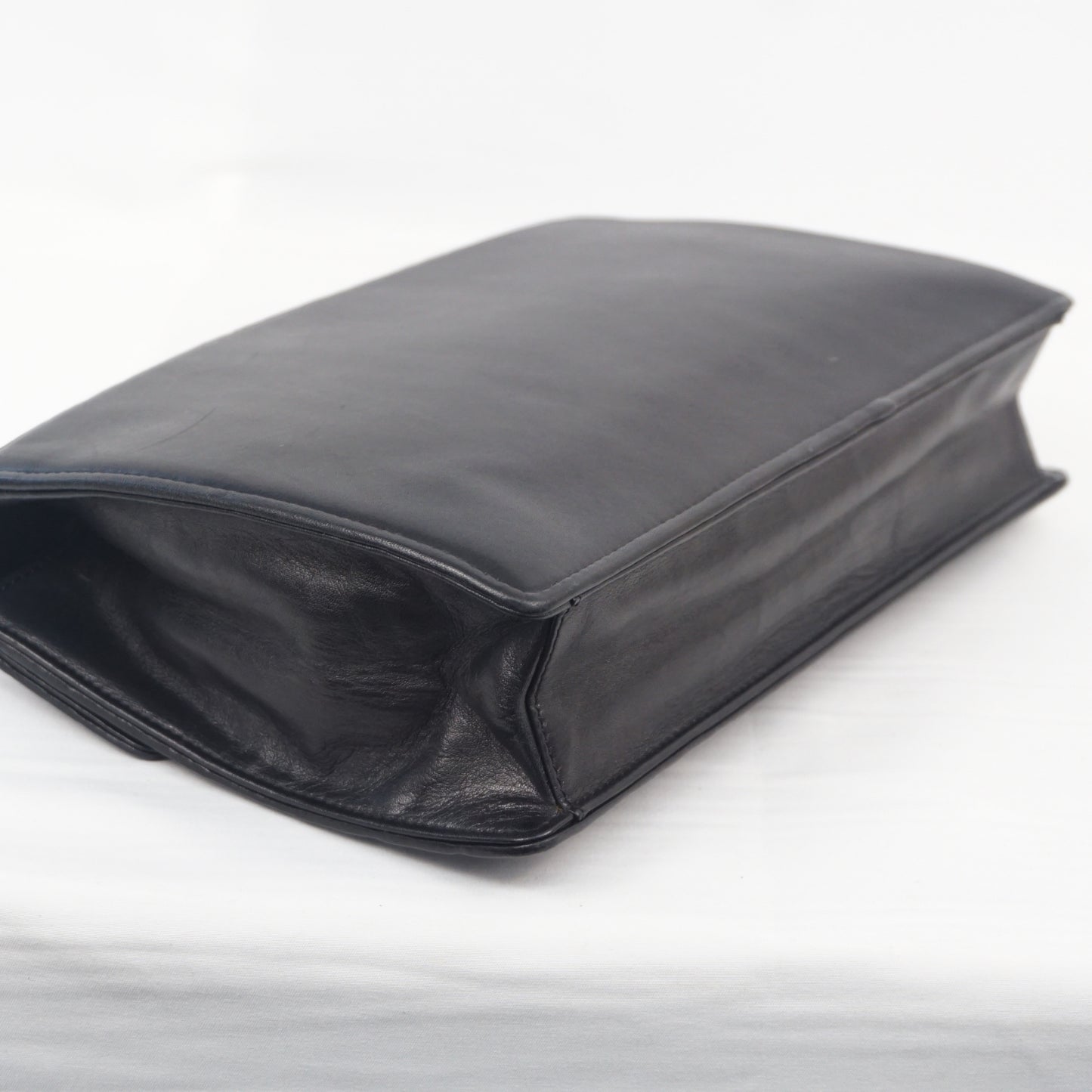 ジバンシィ 4G ロゴ レザー クラッチ セカンドバッグ ヴィンテージ GIVENCHY SACS B26G602